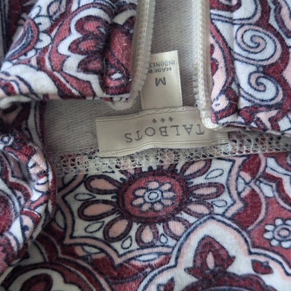 Top - Picture 2 of 2